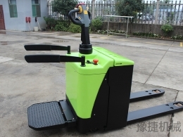 爱游戏官方网站,爱游戏aiyouxi（中国）
机械提醒：电瓶搬运车的日常维护